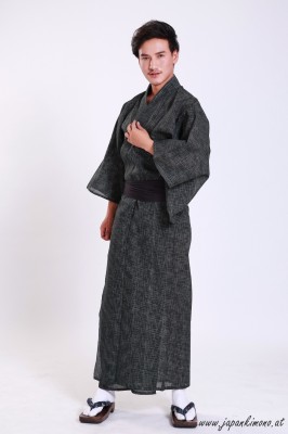 Kimono 3648