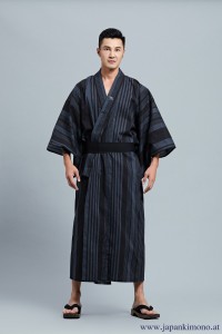 Kimono 8607