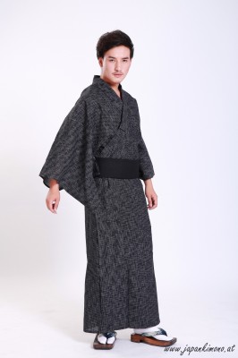 Kuro Kimono 3642