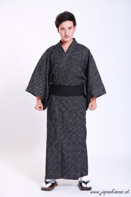 Kuro Kimono 3642
