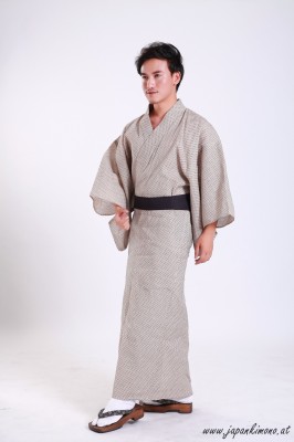 Kimono 3668