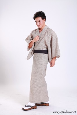 Kimono 3668