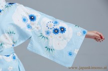 Short Yukata Woman 3813