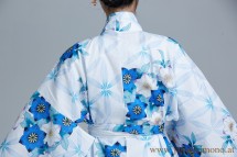 Short Yukata Woman 3829